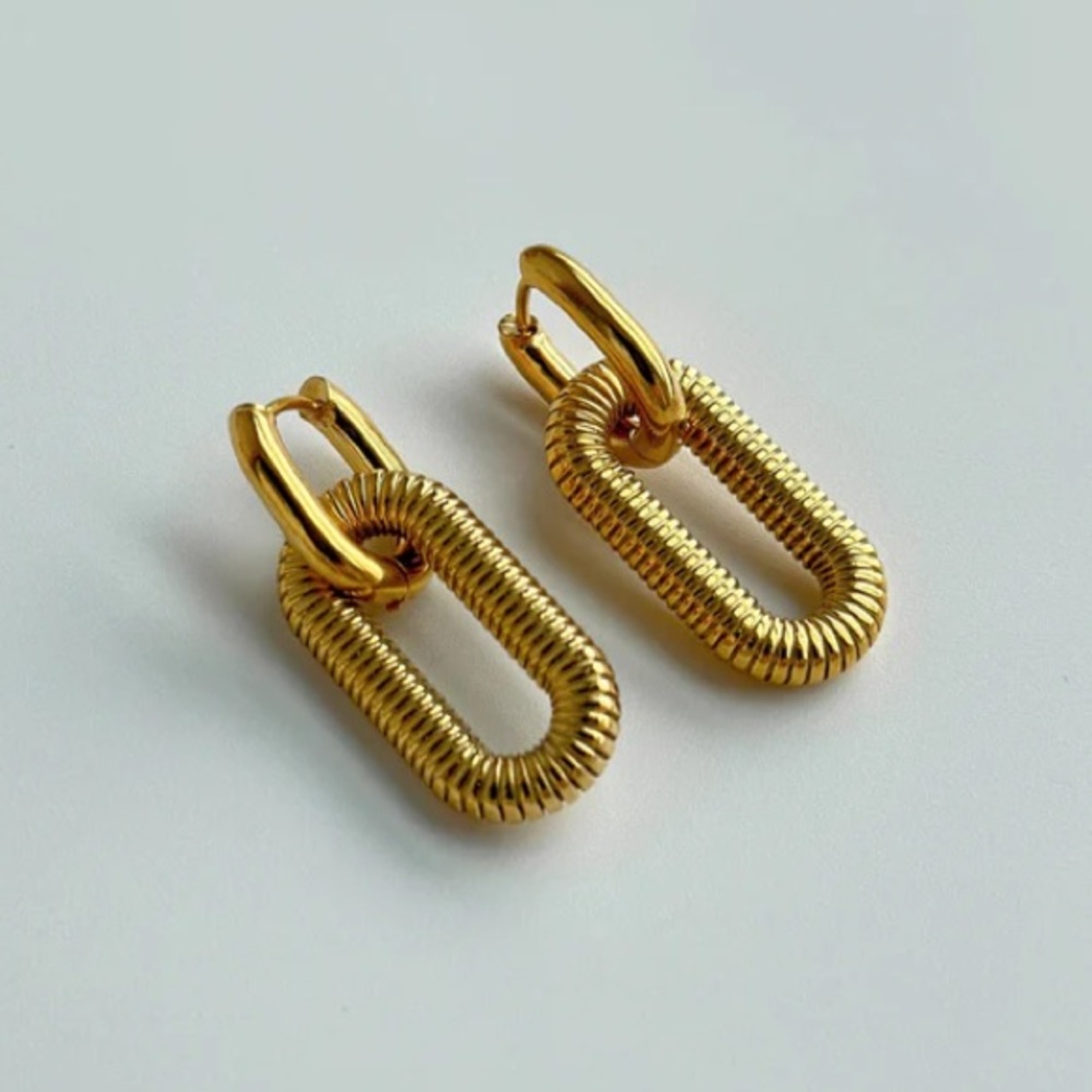 gold modular huggie earrrings